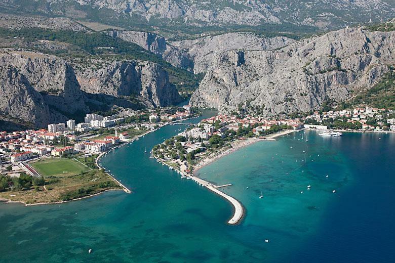 Apartment Romic Omis Bagian luar foto
